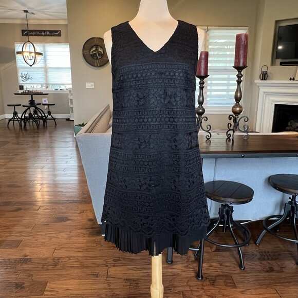 CeCe Black Dress 10 Black Lace Overlay Lined Pleated Hem Cocktail Sleeveless M - Picture 1 of 15